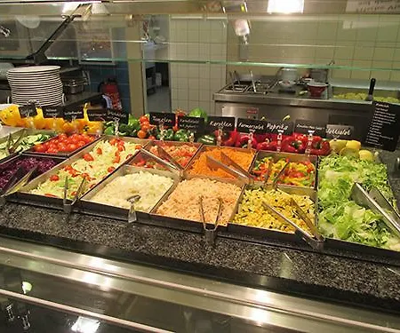 Hotel Autobahn Siegerland Ost *